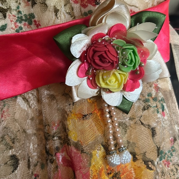 Stunning 1950’s/1960’s lace and embellished dress😍 - Picture 3 of 16